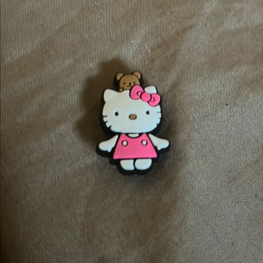 Hello Kitty croc charm